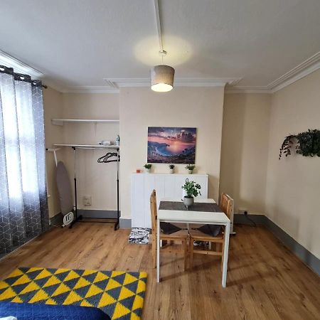 Lovely Private Room Near Central London Luaran gambar